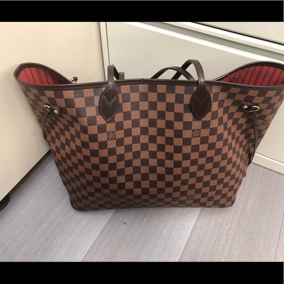 Louis Vuitton Handbags - Louis Vuitton Never full GM
